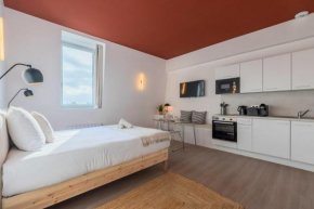 Studio équipé côté cour, parking gratuit